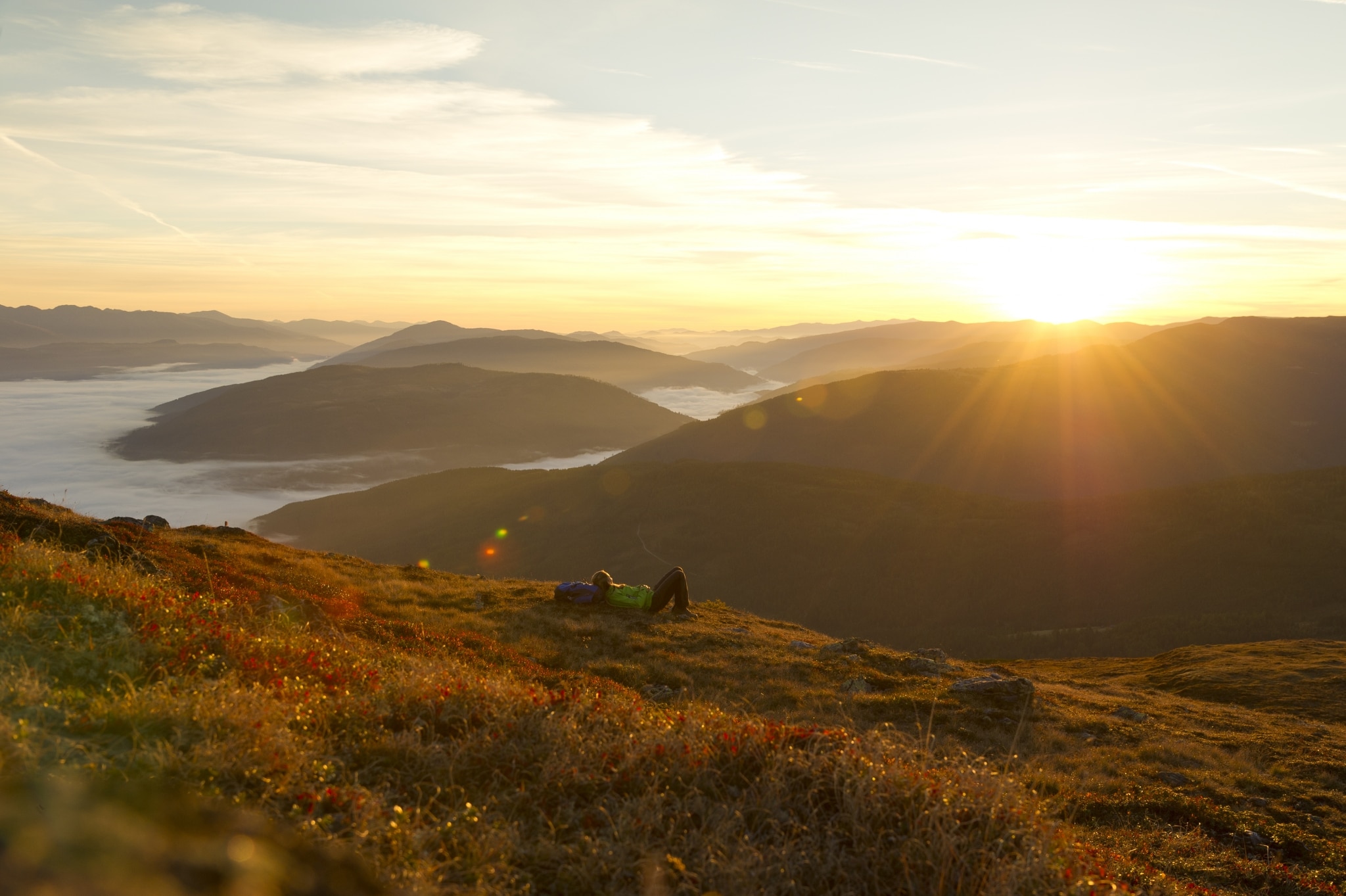 sonnenaufgang-am-ainekck-franzgerdl-tourismusregion-katschberg-rennweg_15705135567_o